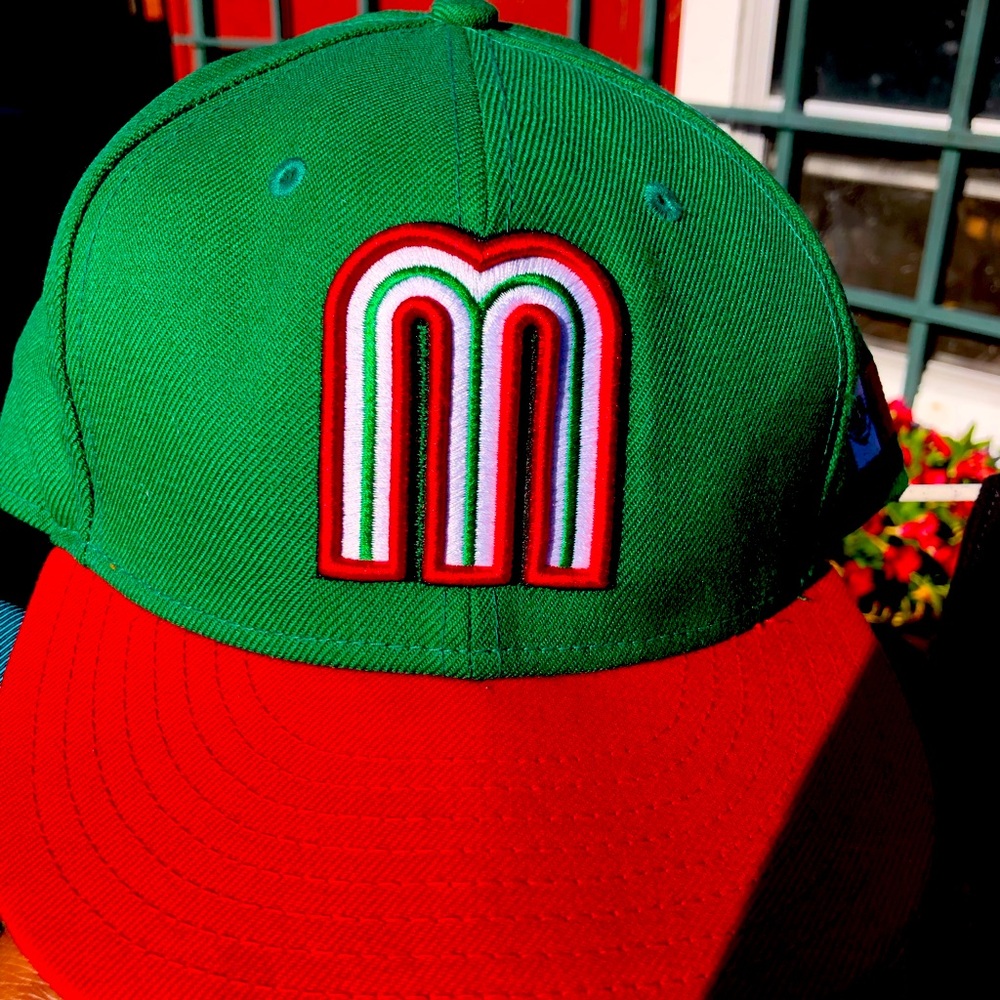 New Era Mexico Hat 2002 7 1/2 excellent quality